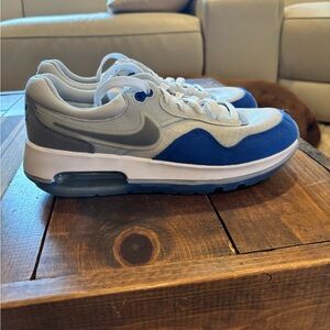 Nike Air Max Sneakers